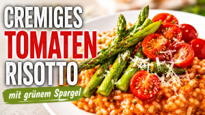 Tomaten-Risotto mit grünem Spargel